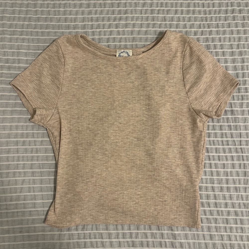 Francesca’s open back baby tee (S)